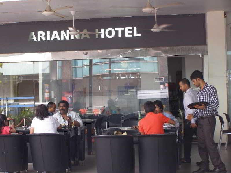 Arianna Singapore