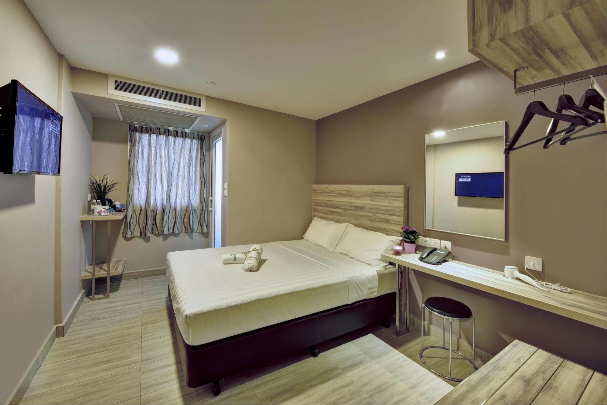 Hotel Ibis Budget Crystal Singapore