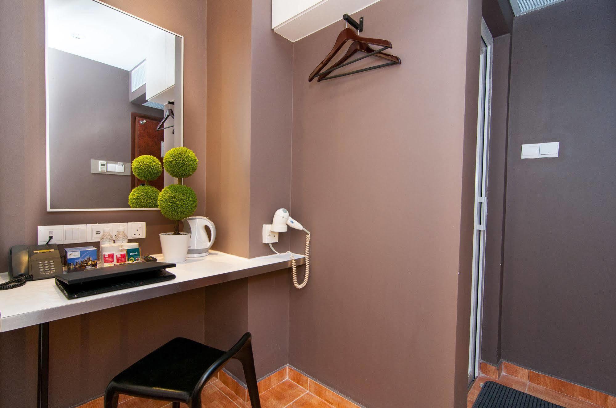 Fragrance - Kovan Hotel Singapore