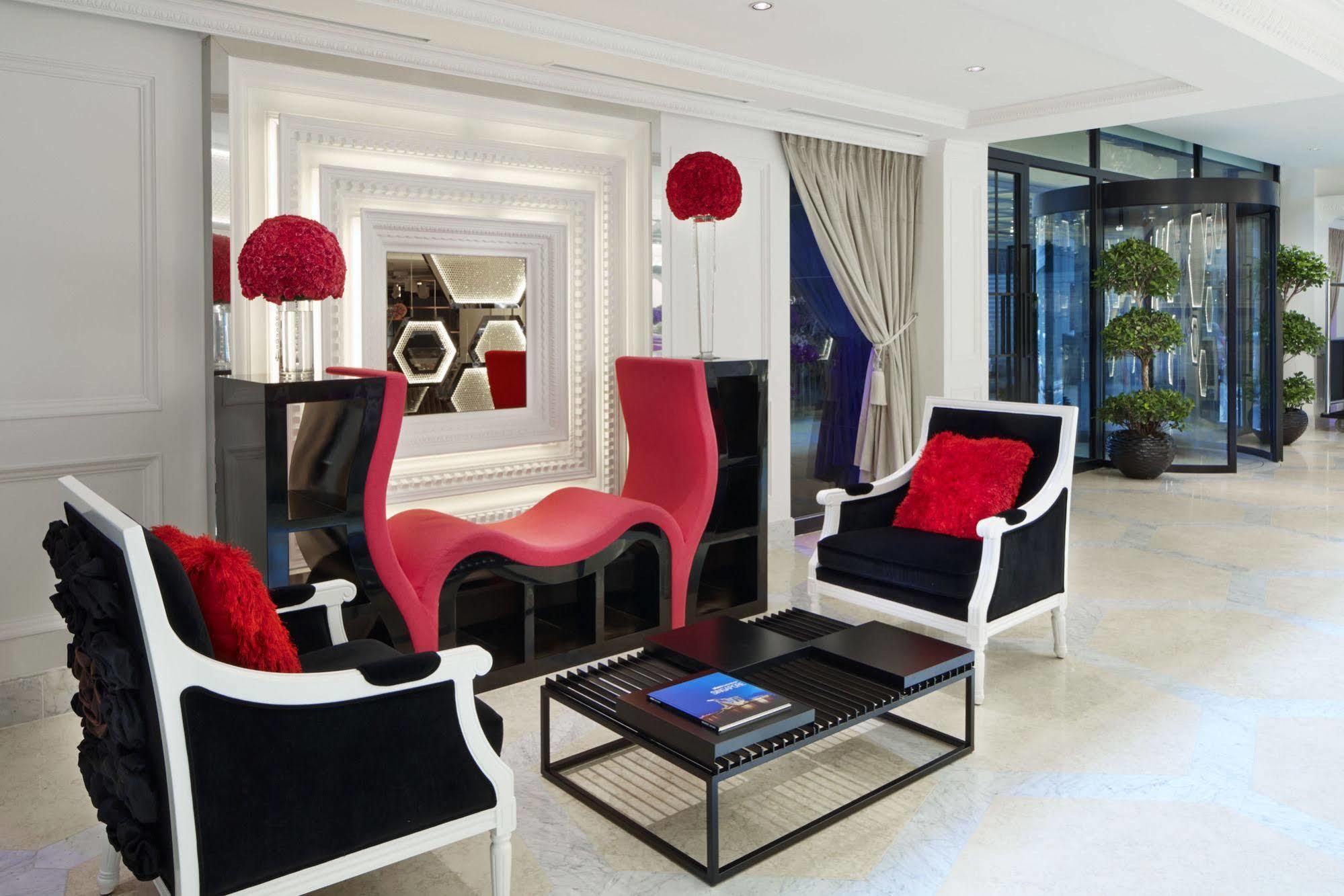 So Sofitel Hotel Singapore