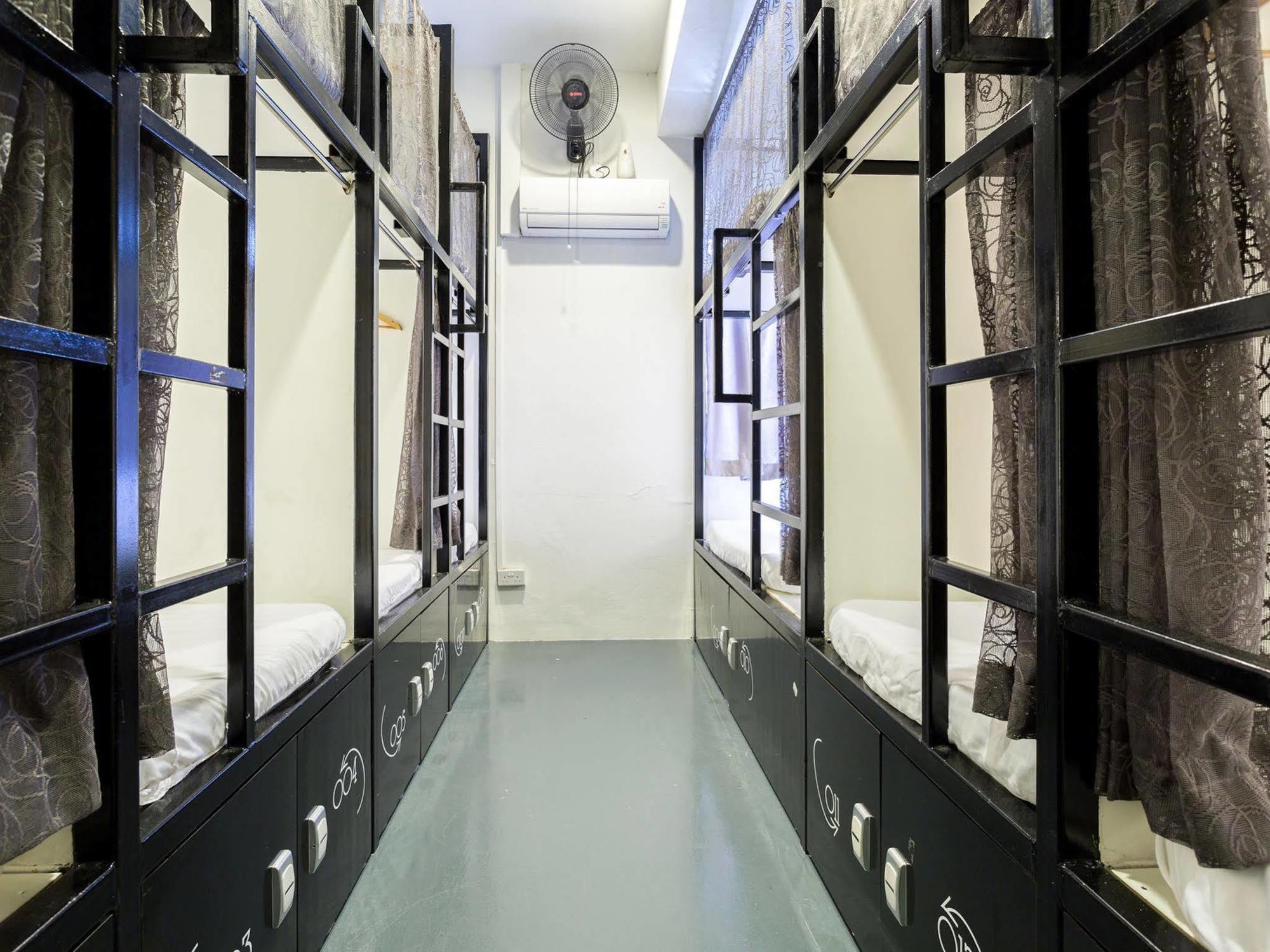 Abc Premium Capsule hotel Singapore