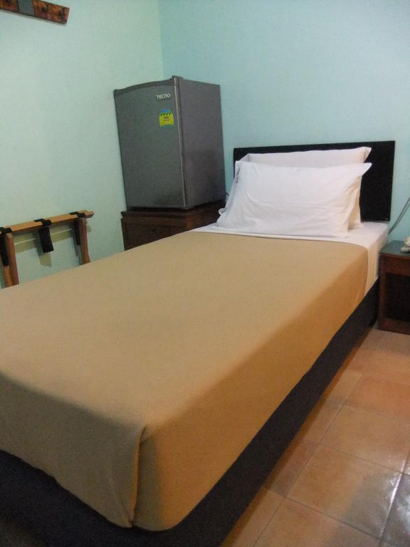 Chang Ziang Hotel 2*