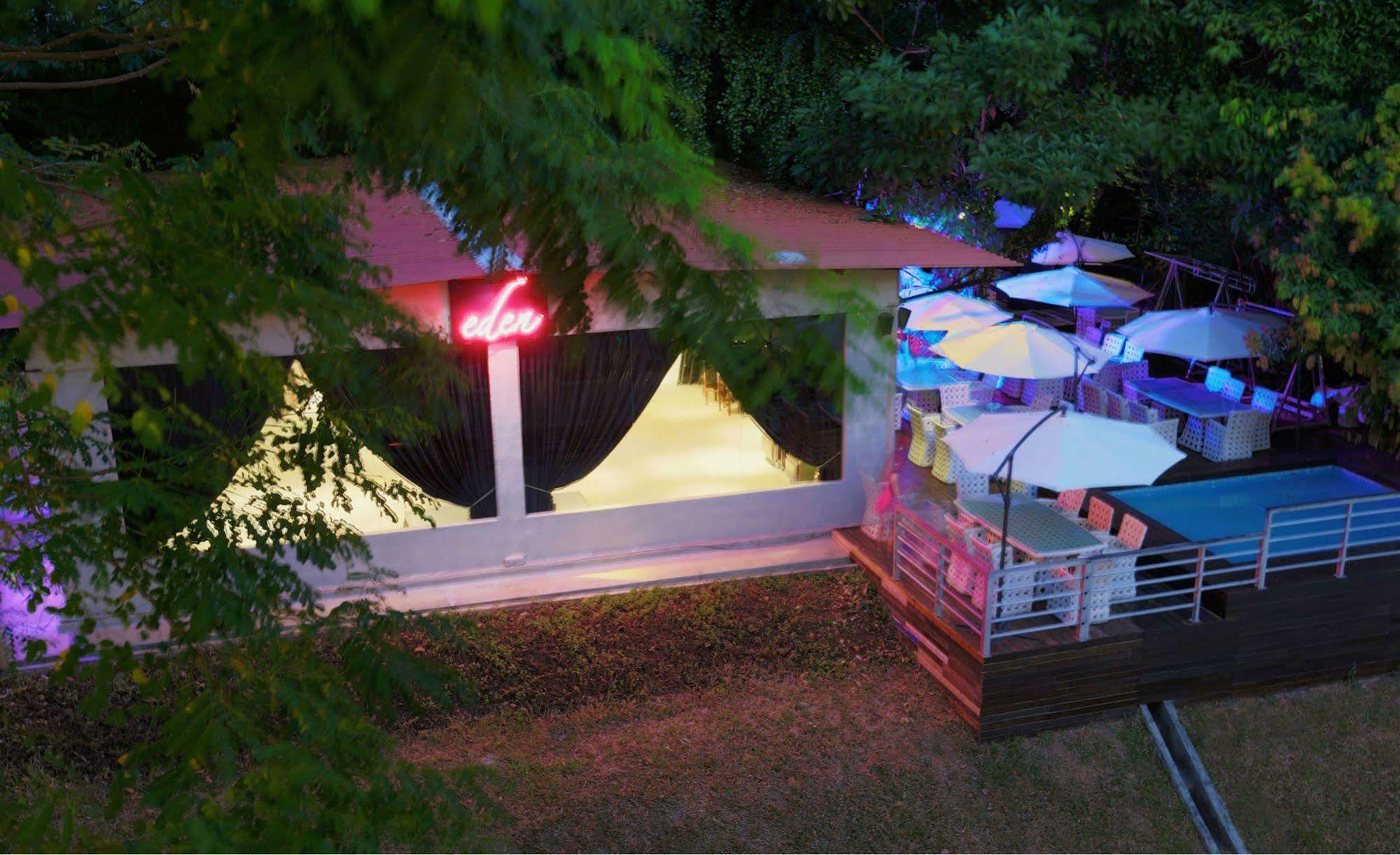 Hotel Raintr33