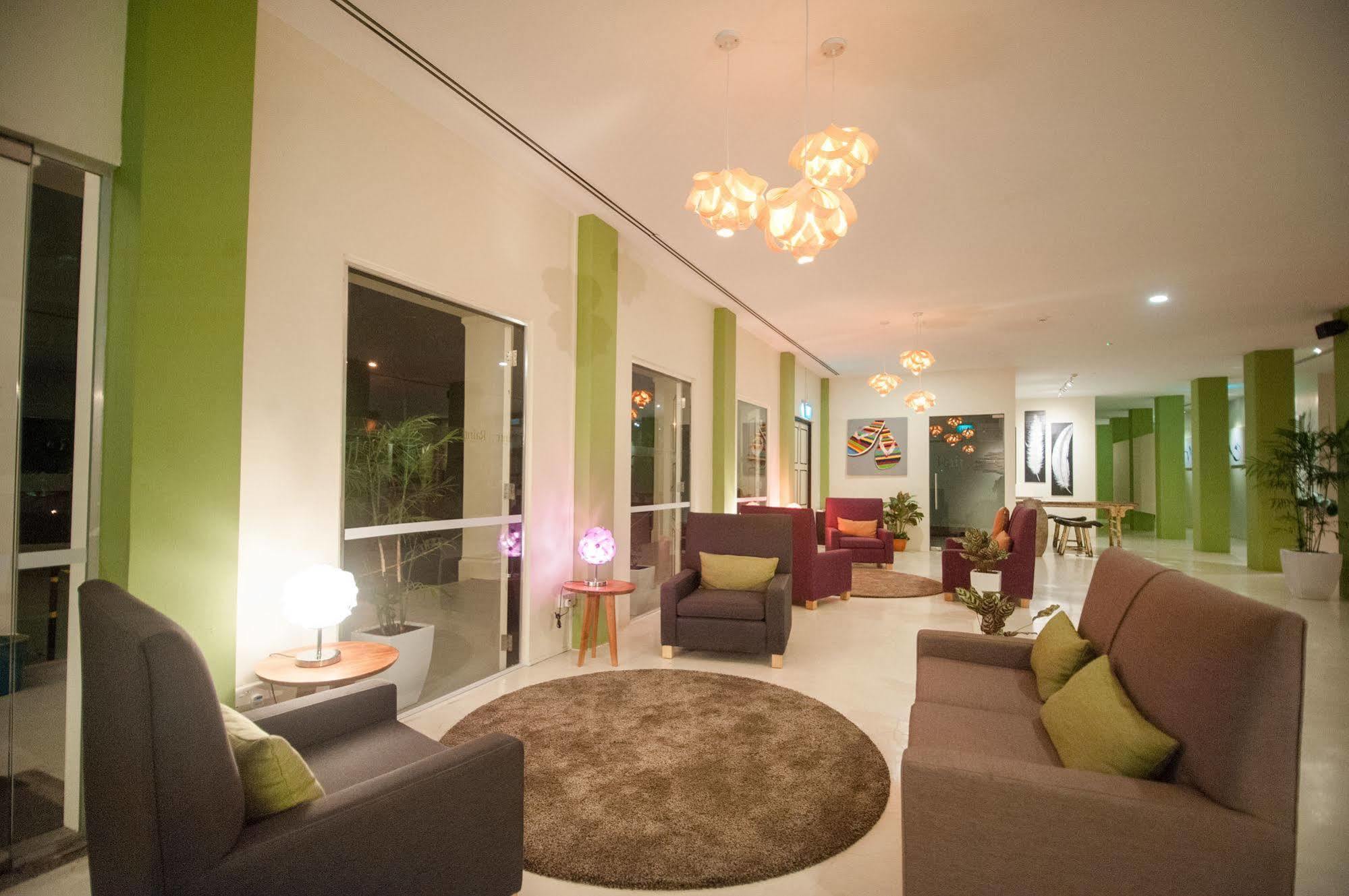 Raintr33 Hotel Singapore