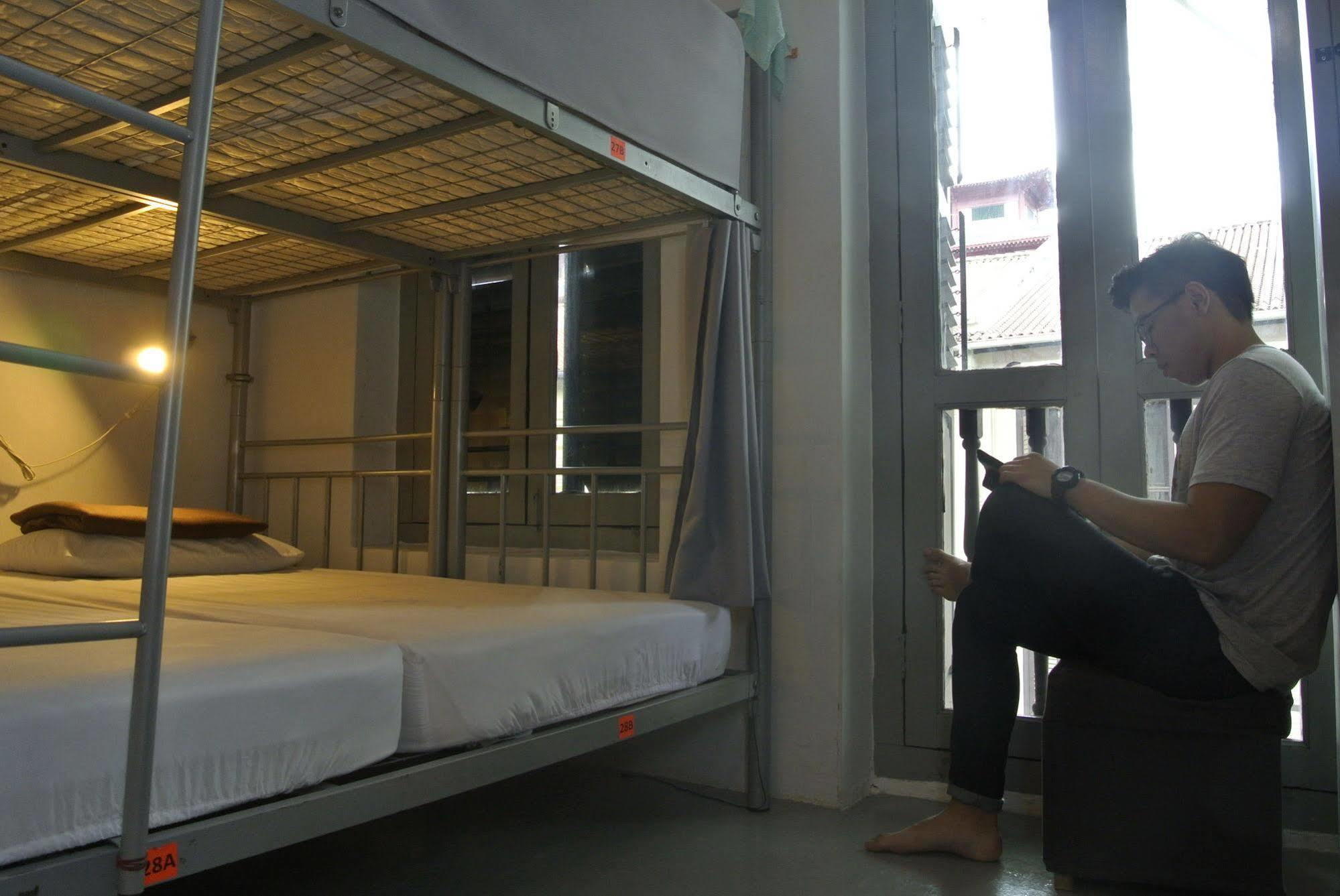 Hostel Royal *
