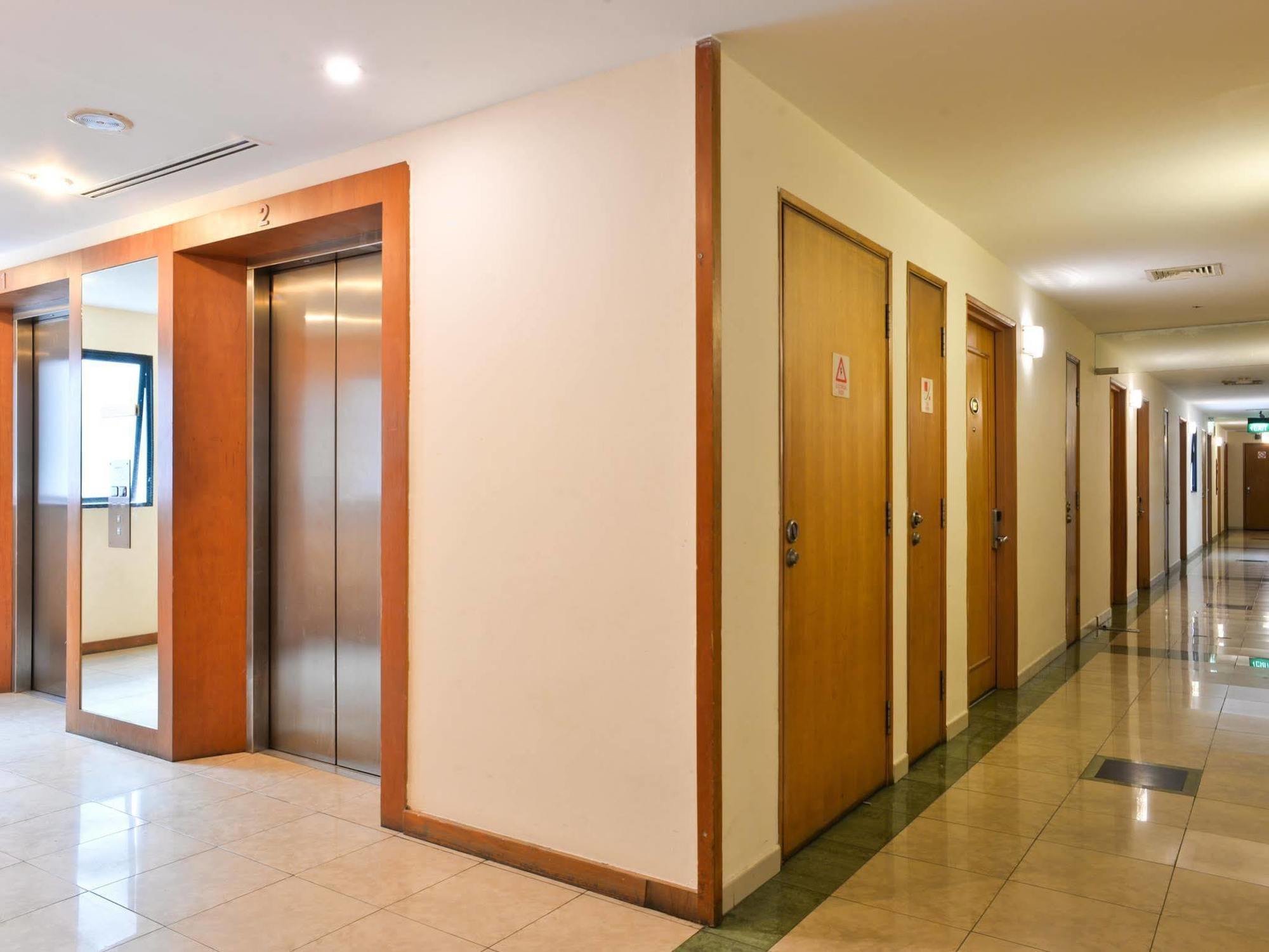 Bright Star Hotel 2*