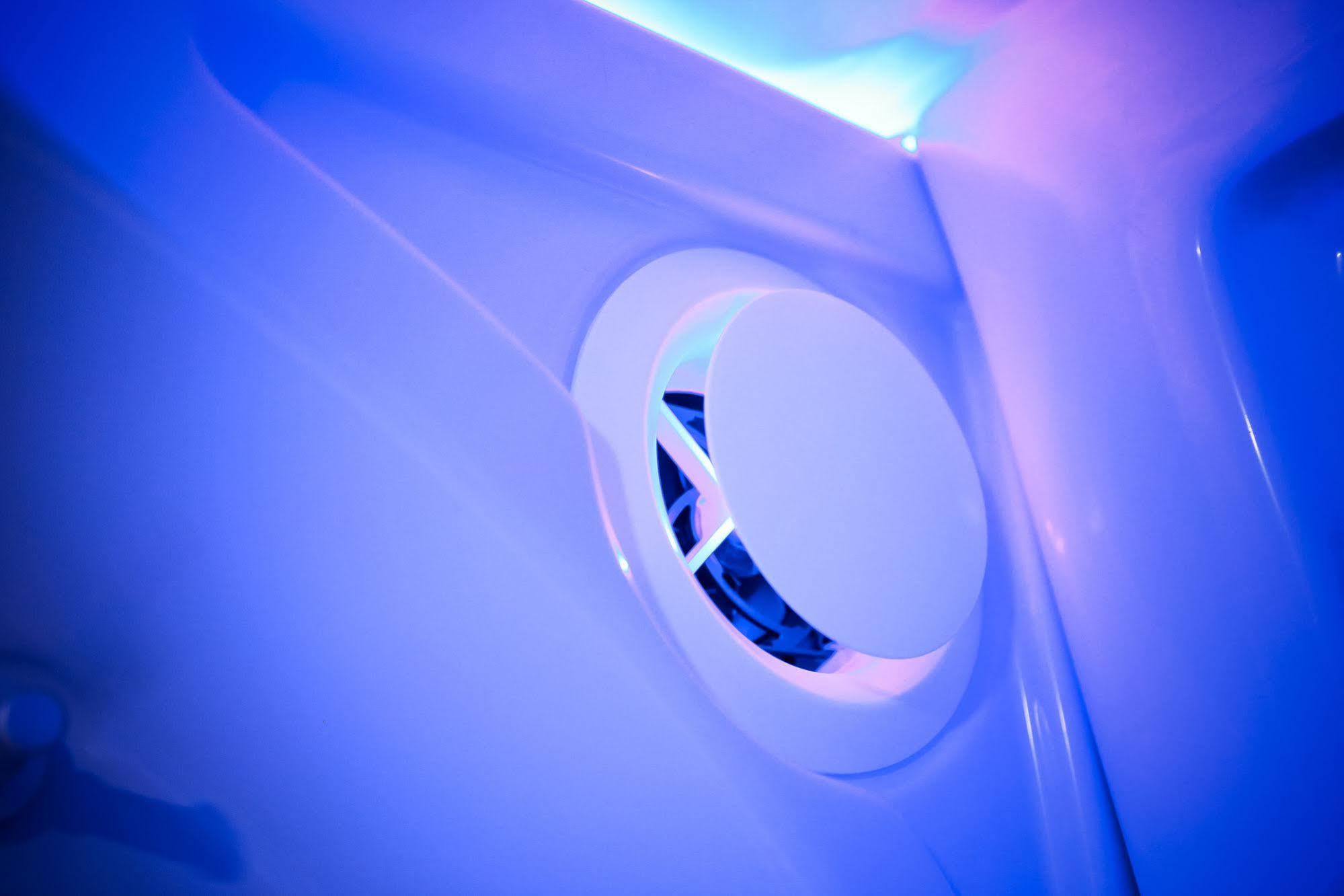 Met A Space Pod @ Boat Quay Capsule hotel 2*