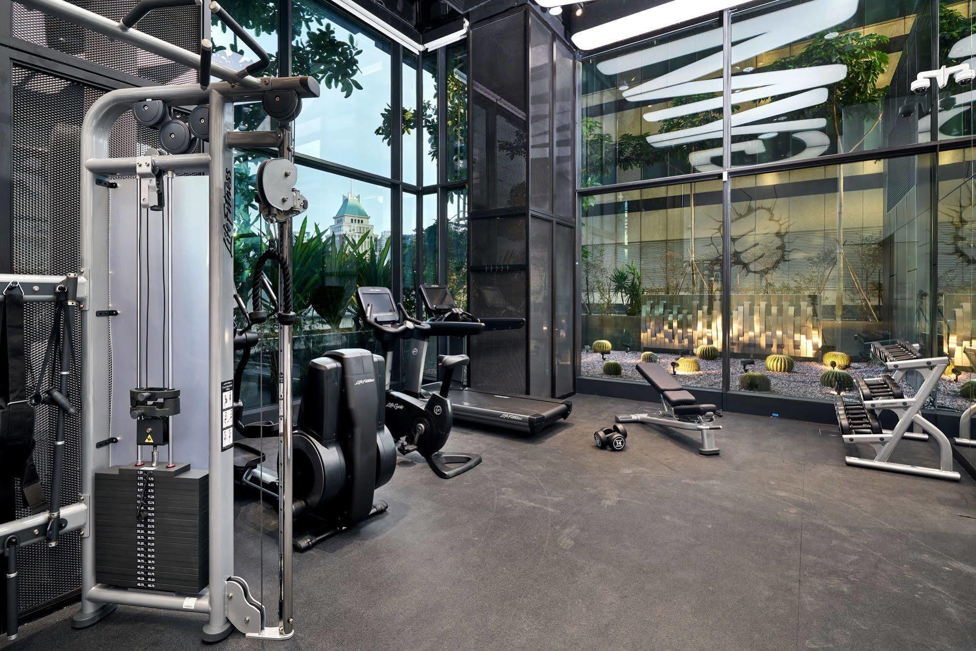 Yotel Orchard Road 4*