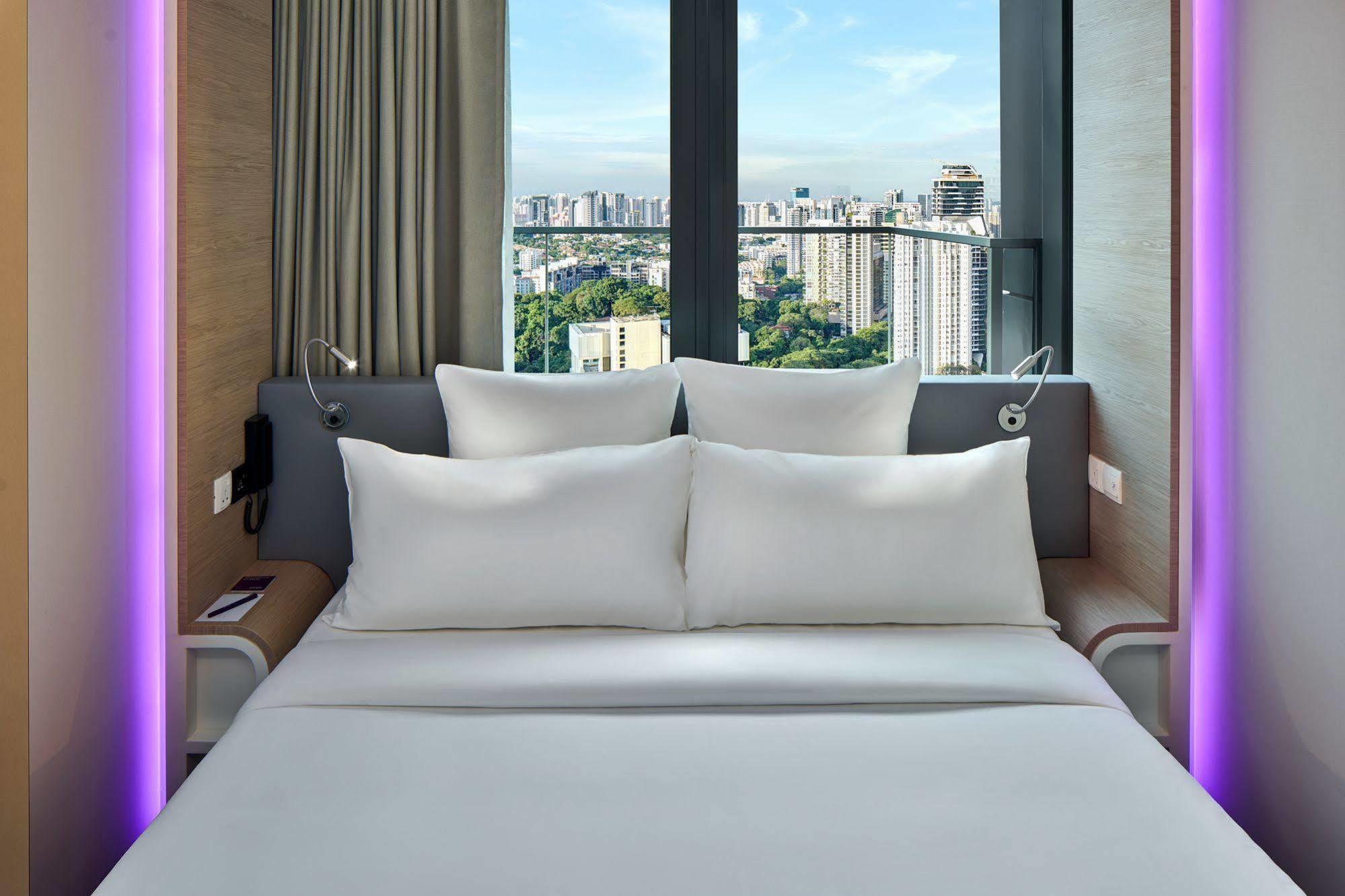 Yotel Orchard Road 4*