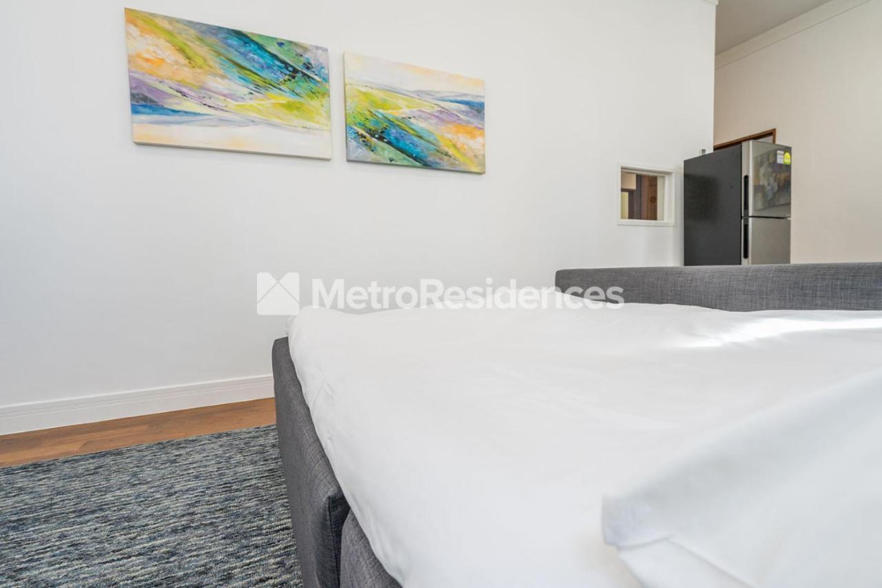 Clubhouse Residences Serviced - Staycation Approved Apartment *