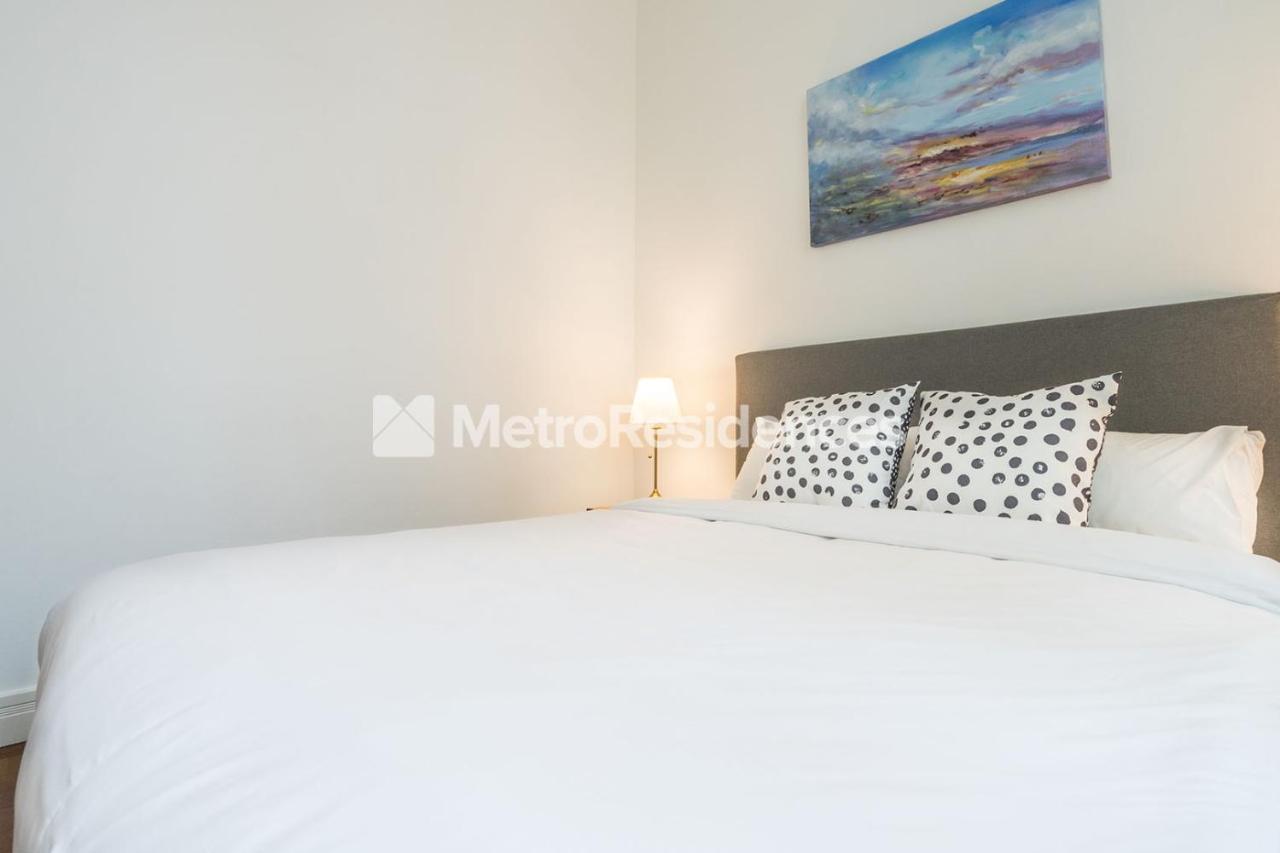 Clubhouse Residences Serviced - Staycation Approved Apartment Singapore