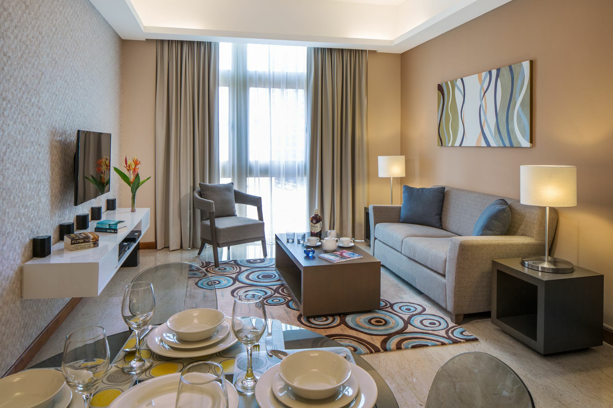 Park Avenue Robertson Aparthotel