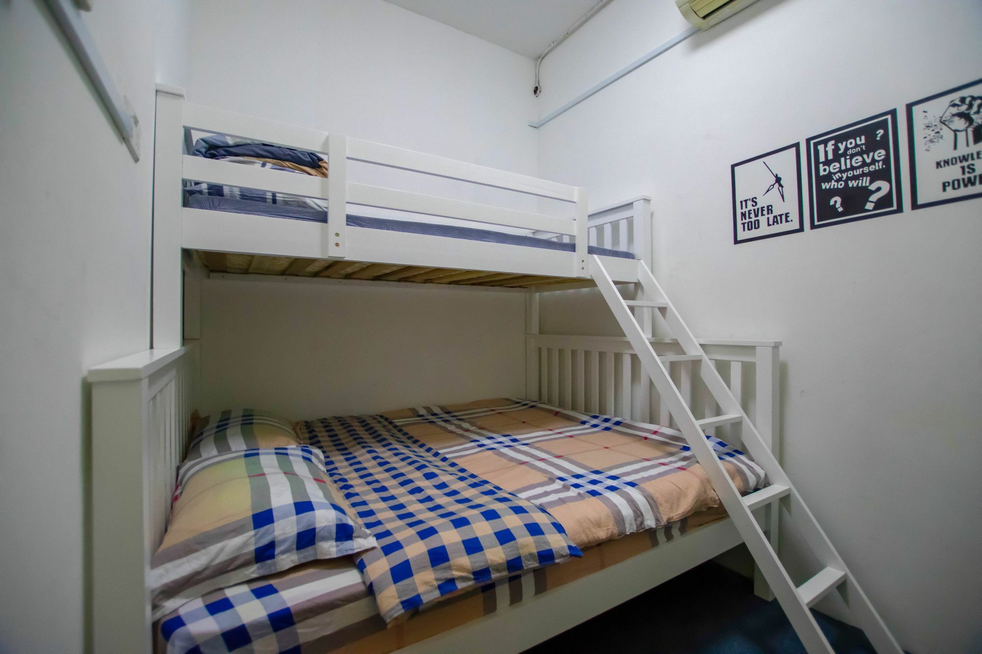 Greendili Backpackers * Singapore