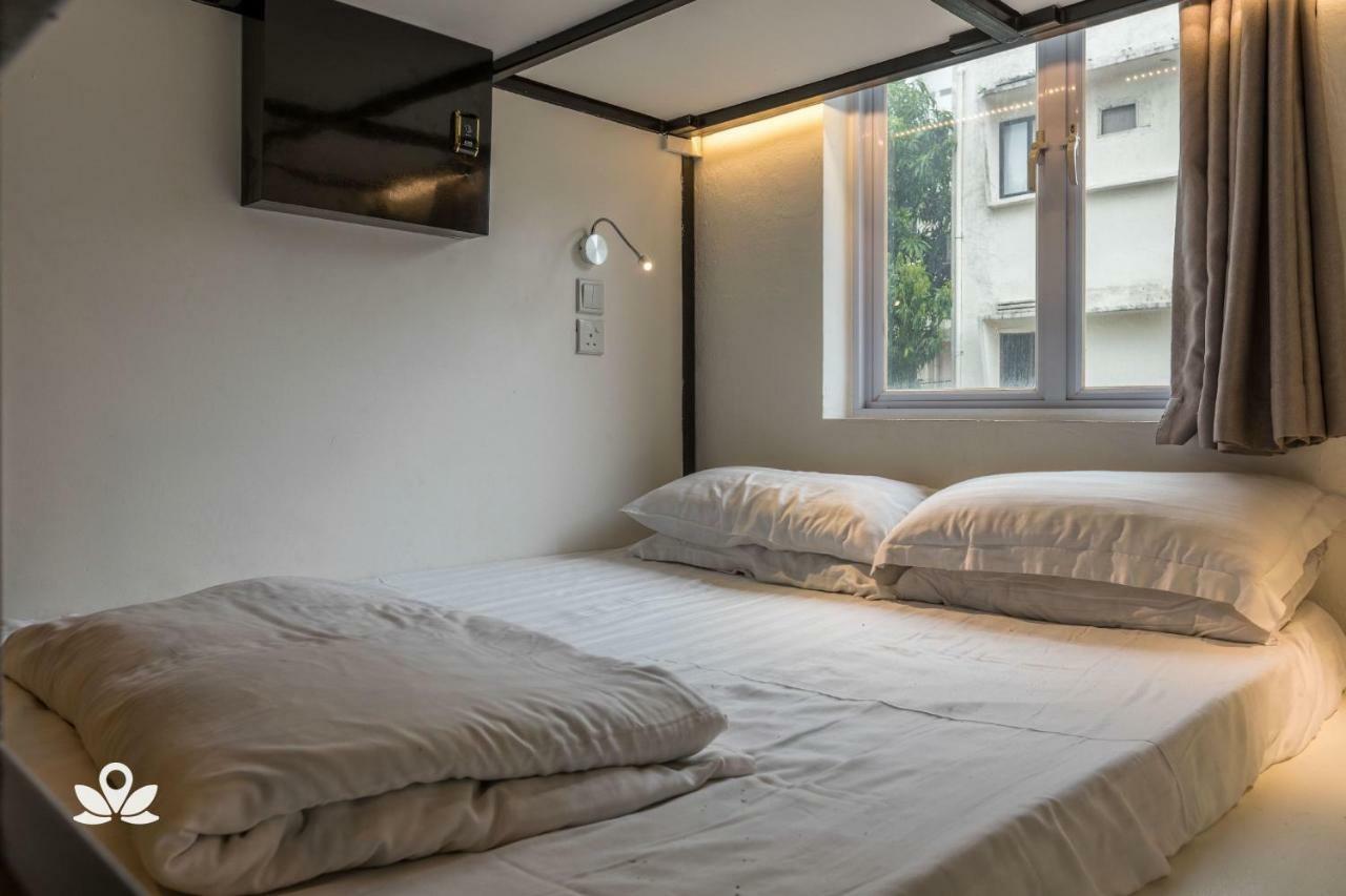 Capsule hotel Abc Premium *