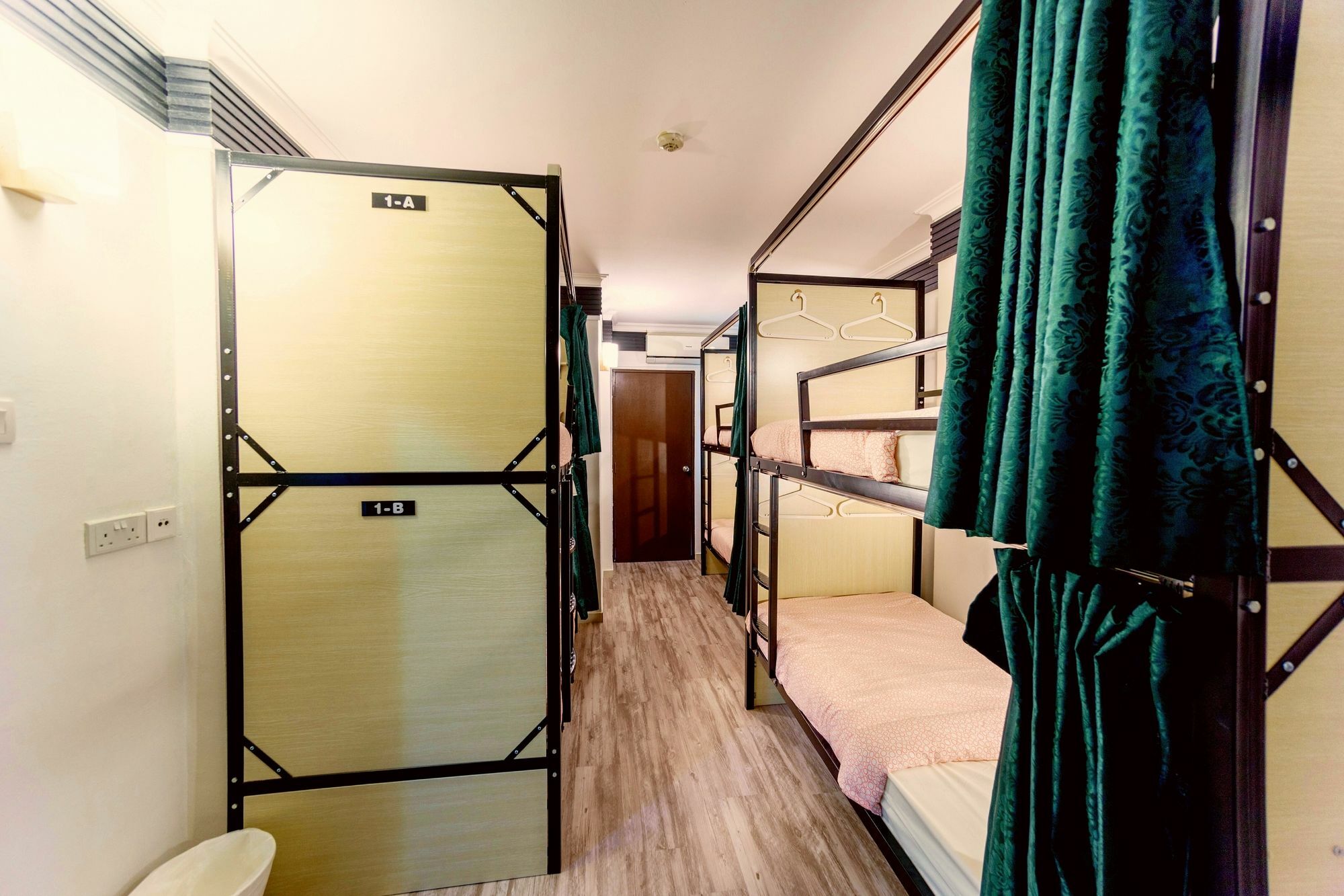 Lodge41 Hostel Singapore