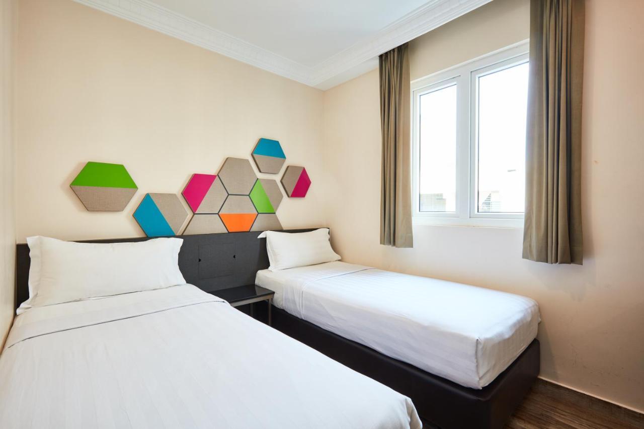 Hotel Ibis Budget Emerald Singapore