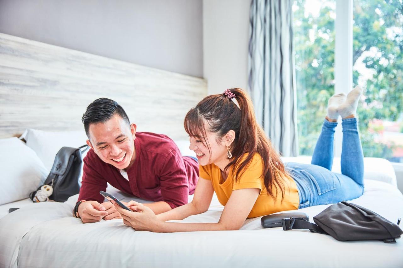 Ibis Budget Crystal Hotel