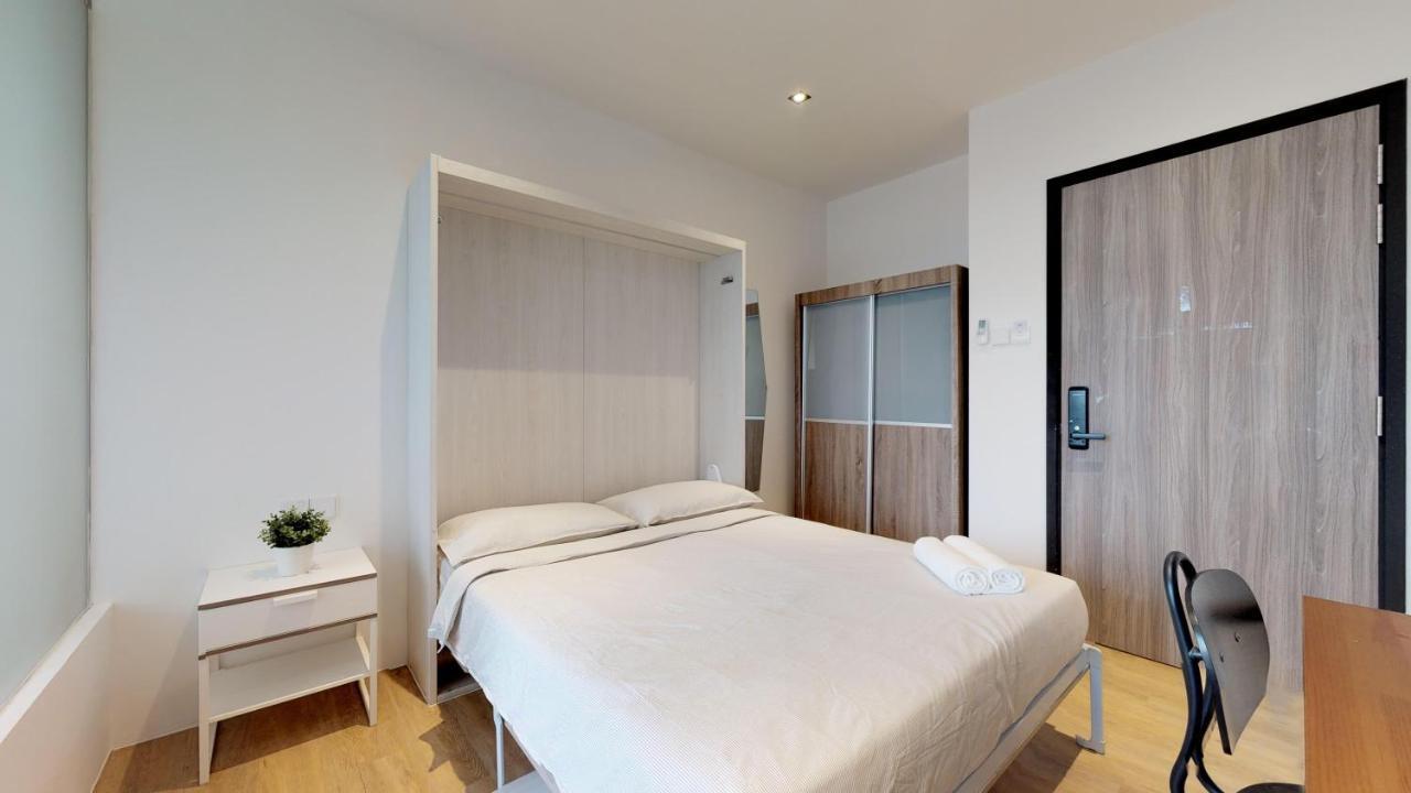 Apartment International Service At Raeburn Park Singapore