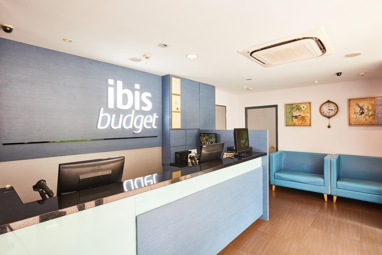 Ibis Budget Sapphire Hotel Singapore