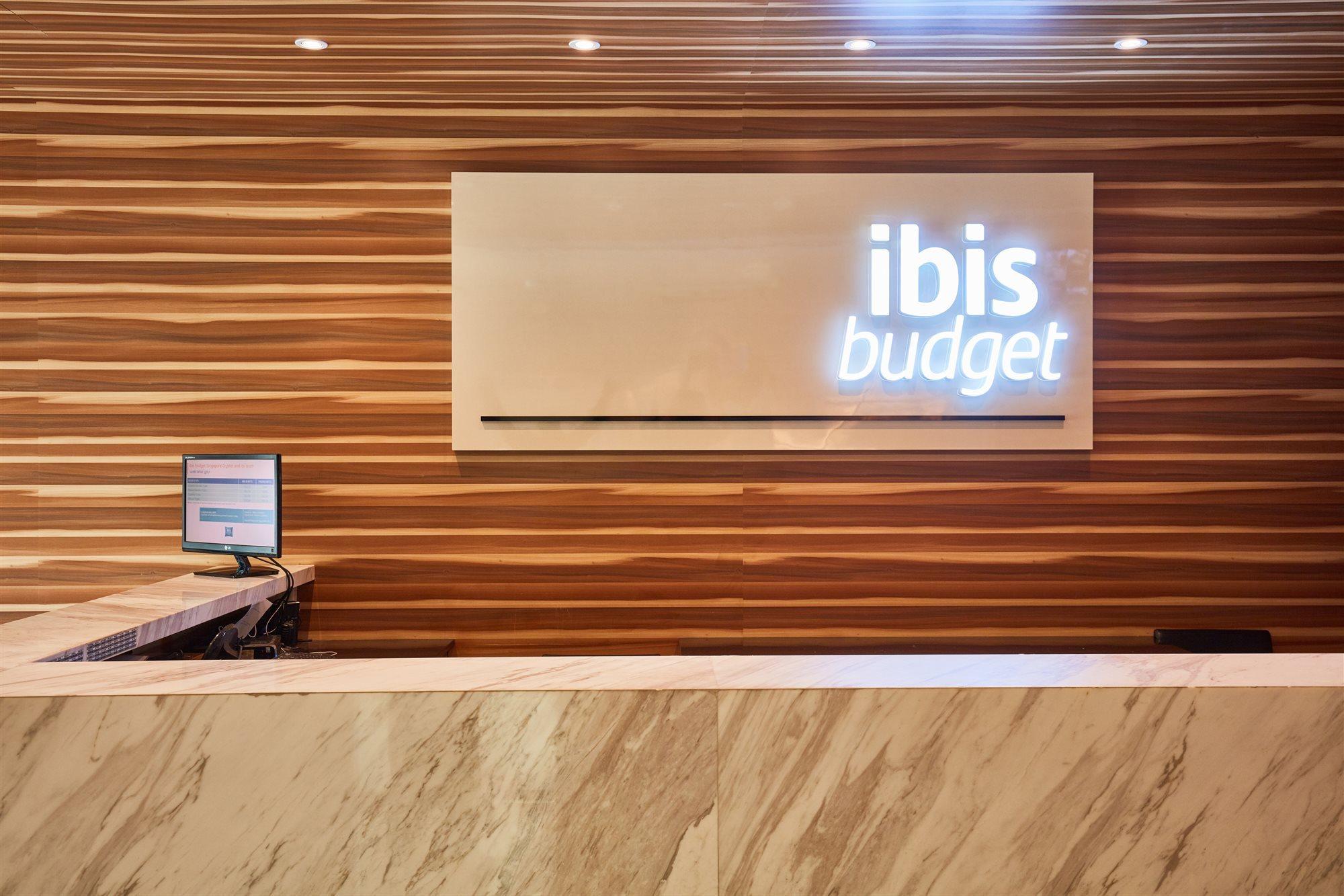 Hotel Ibis Budget Crystal 2*