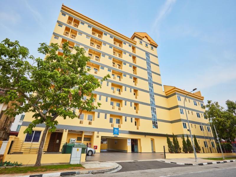 Ibis Budget Crystal Singapore