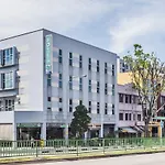Hotel 81 Kovan