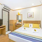 Hotel 81 Sakura