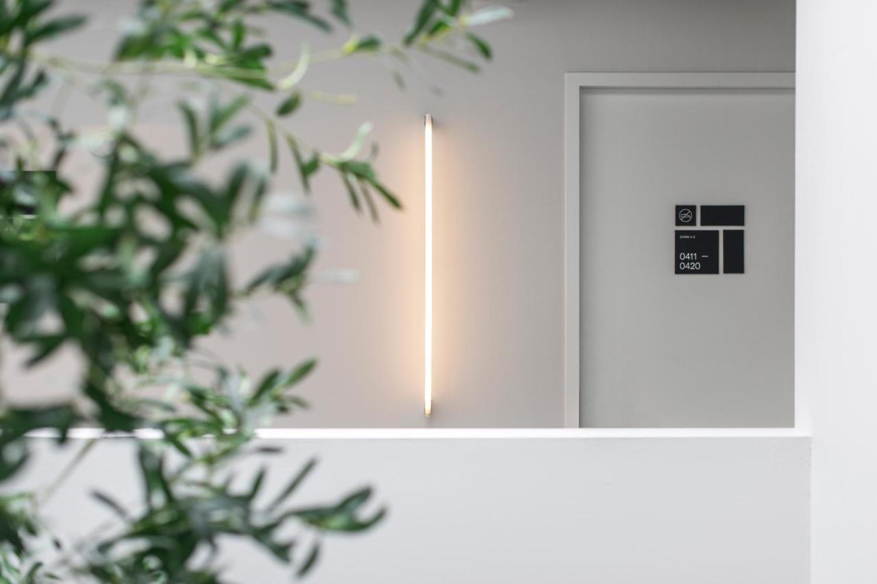 Kinn Capsule Capsule hotel