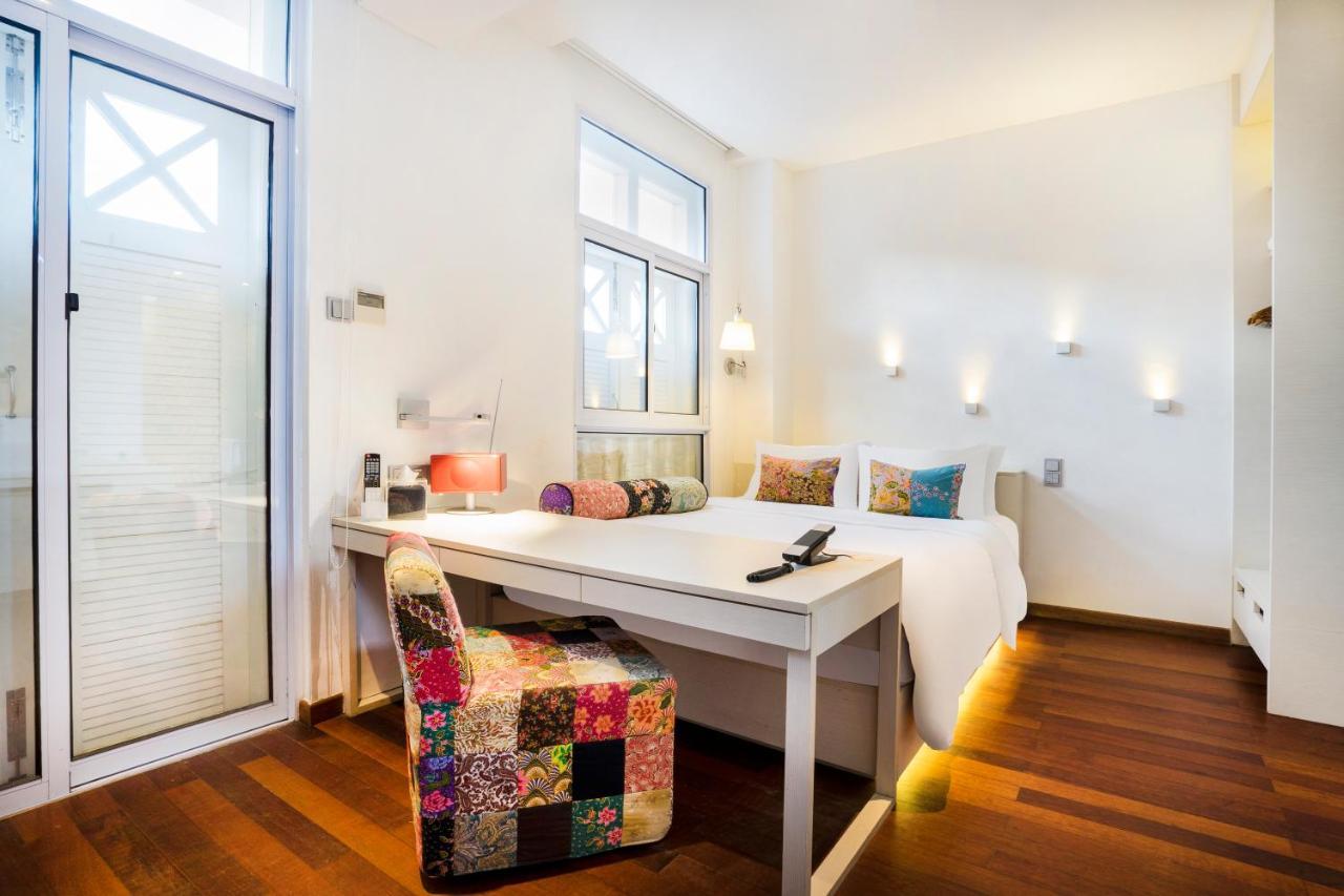 The Daulat By Calmo 3* Singapore