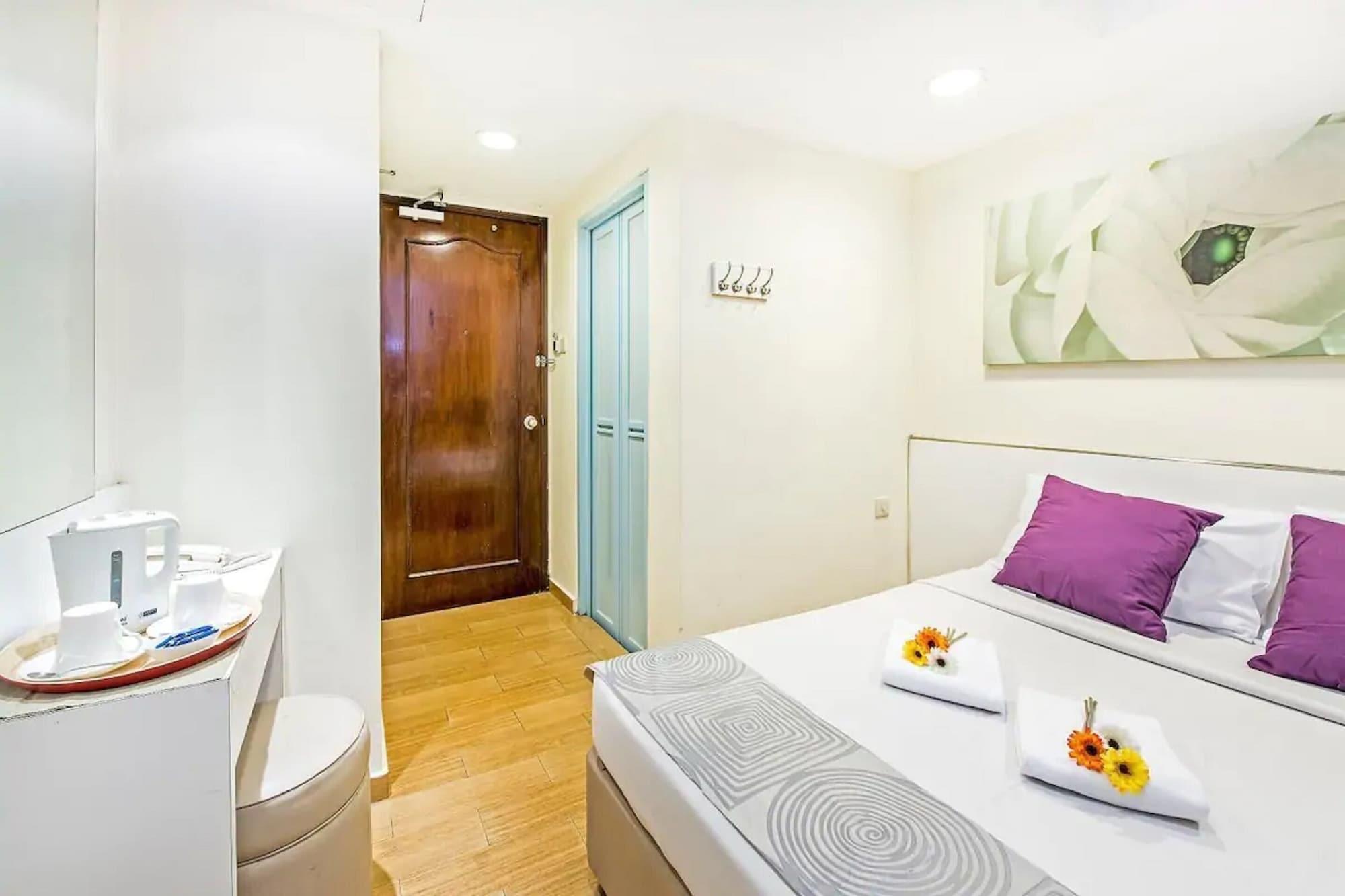 81 Cosy Hotel