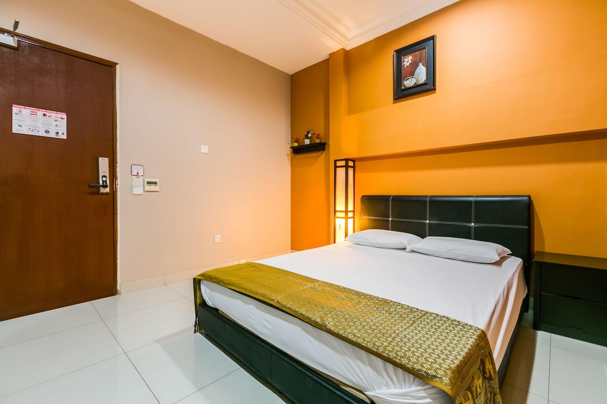 Mitraa Hostel *