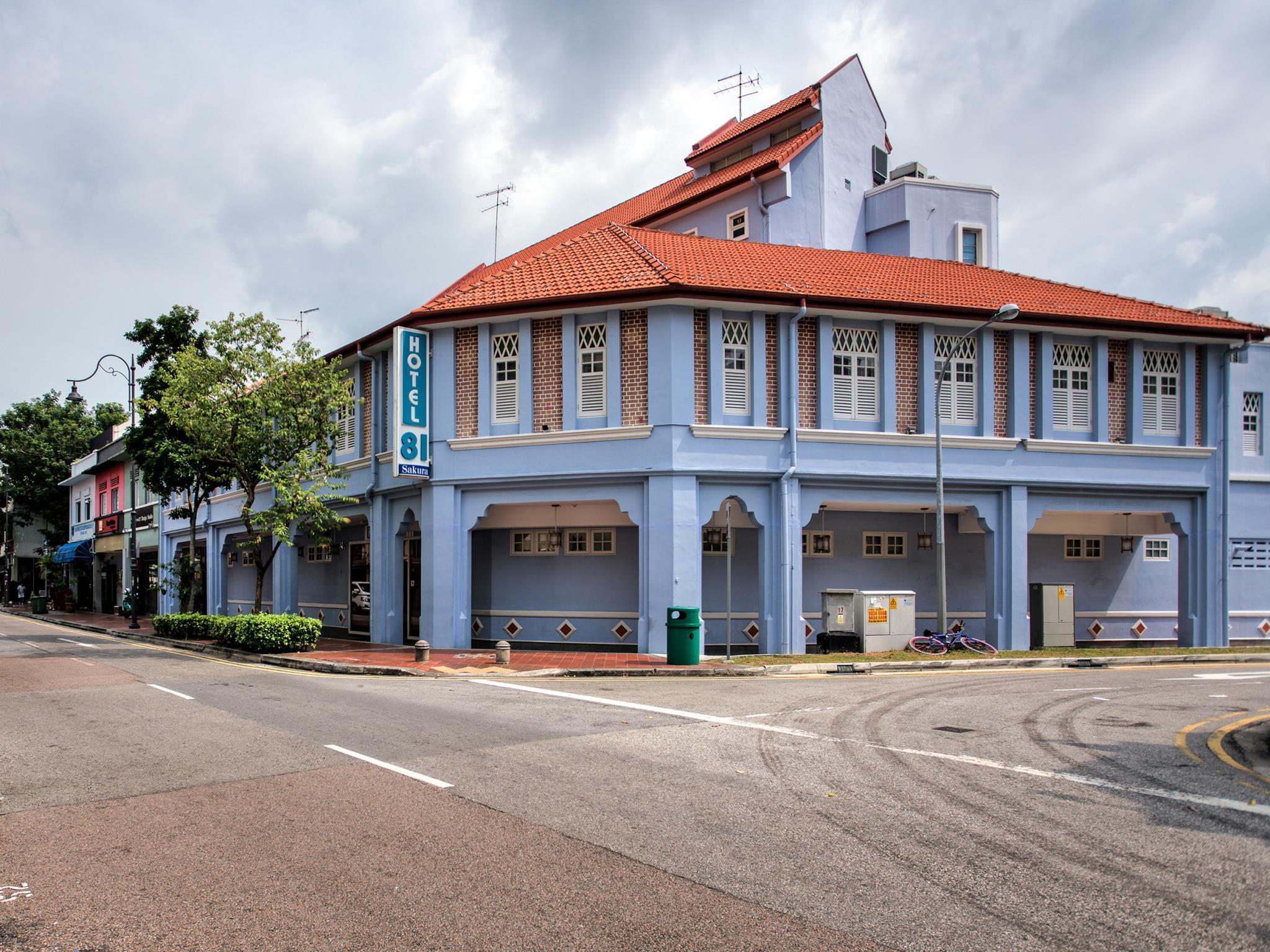 81 Sakura Singapore