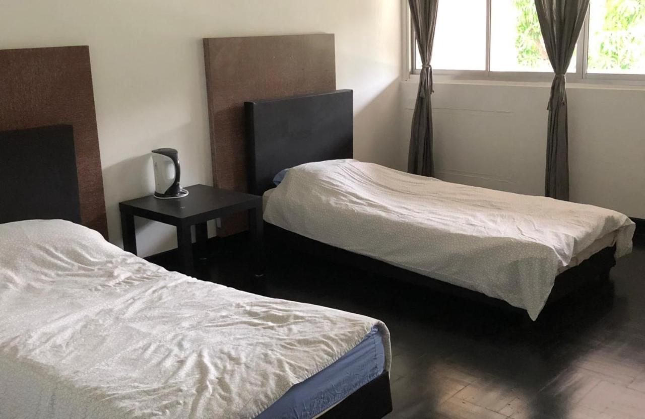 Seaside Glamping@heritage Chalet * Singapore