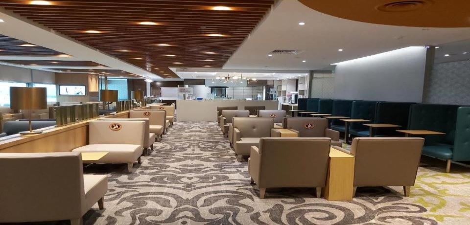 Ambassador Transit Lounge Terminal 3 Singapore