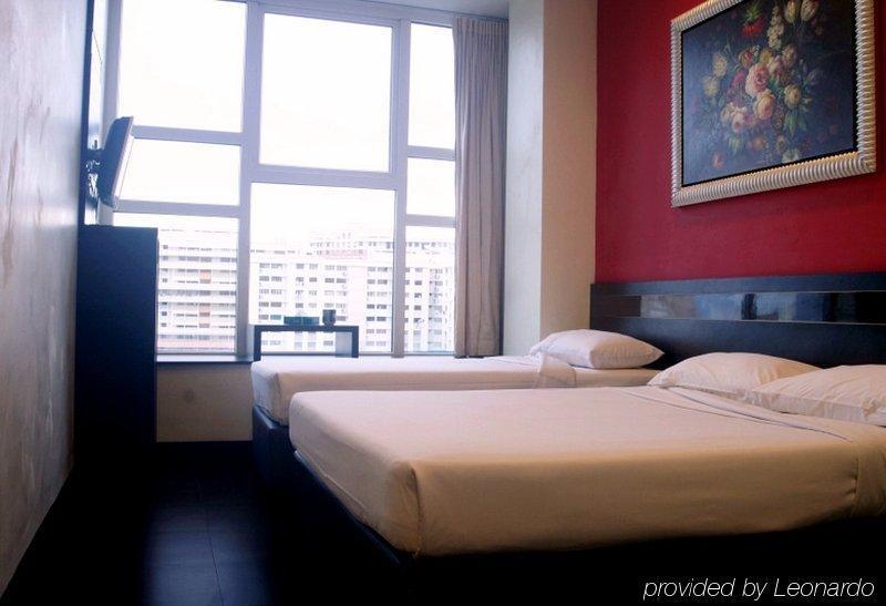 81 Kovan Hotel