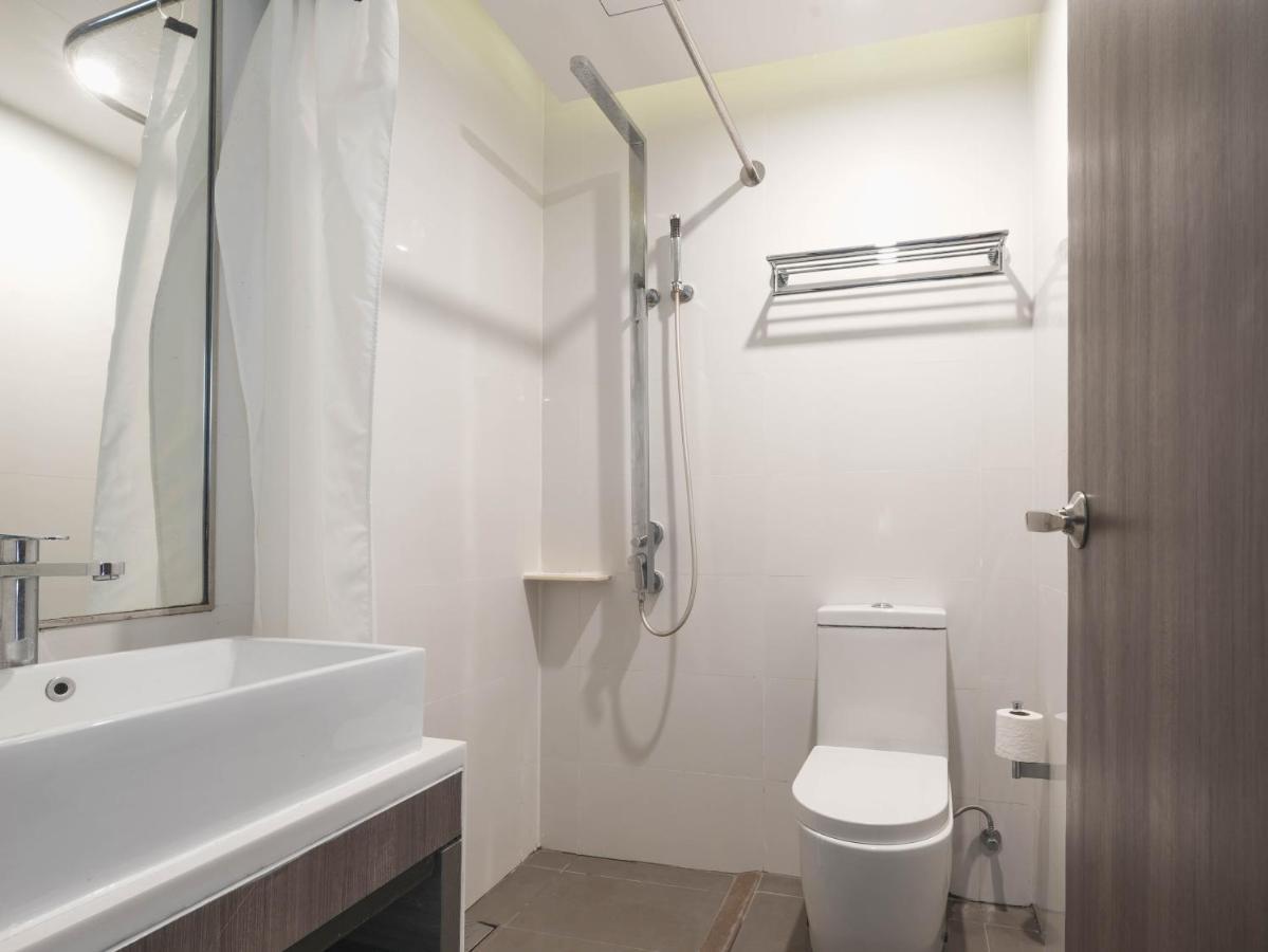 Hotel Amrise Kitchener 3*