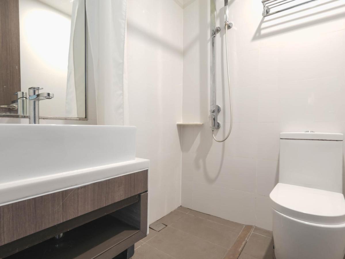 Amrise Kitchener Hotel