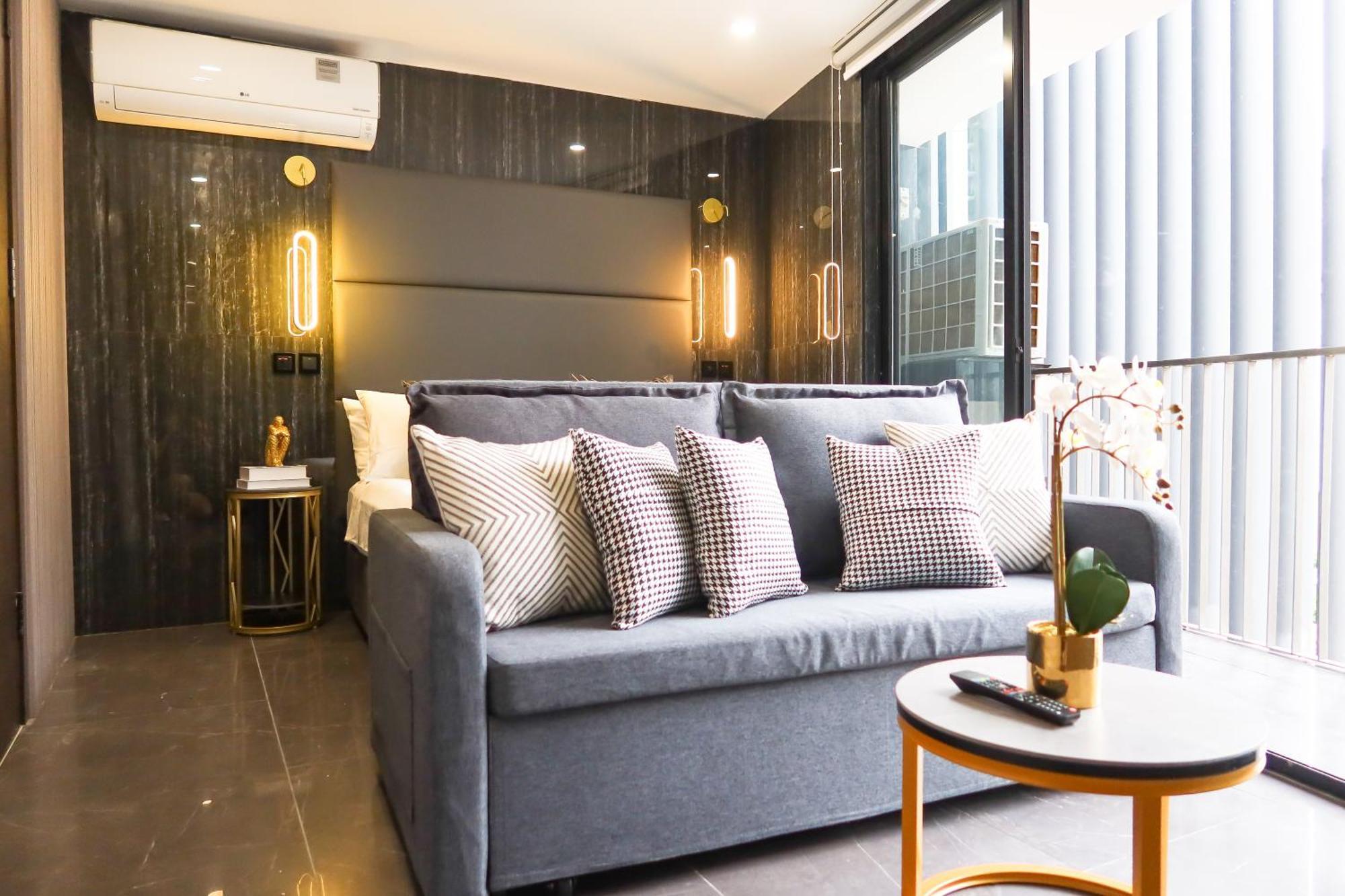 R Residences Singapore