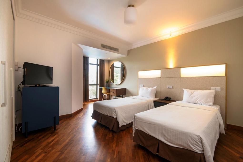 Ywca Fort Canning Hotel 4*