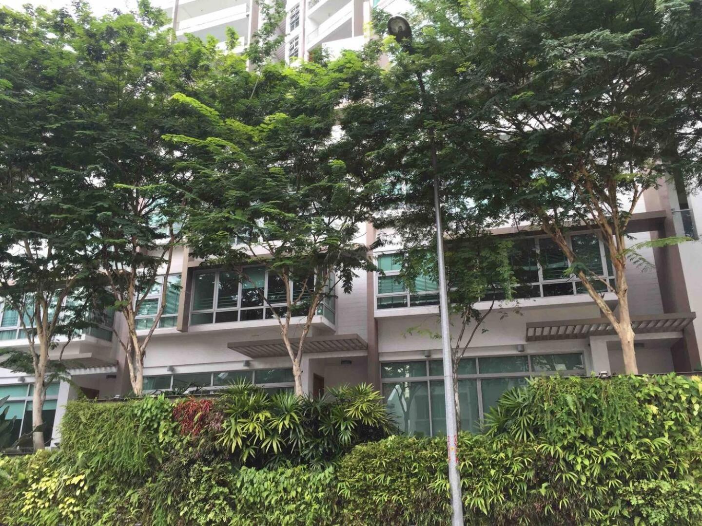 Master At Orchard Road