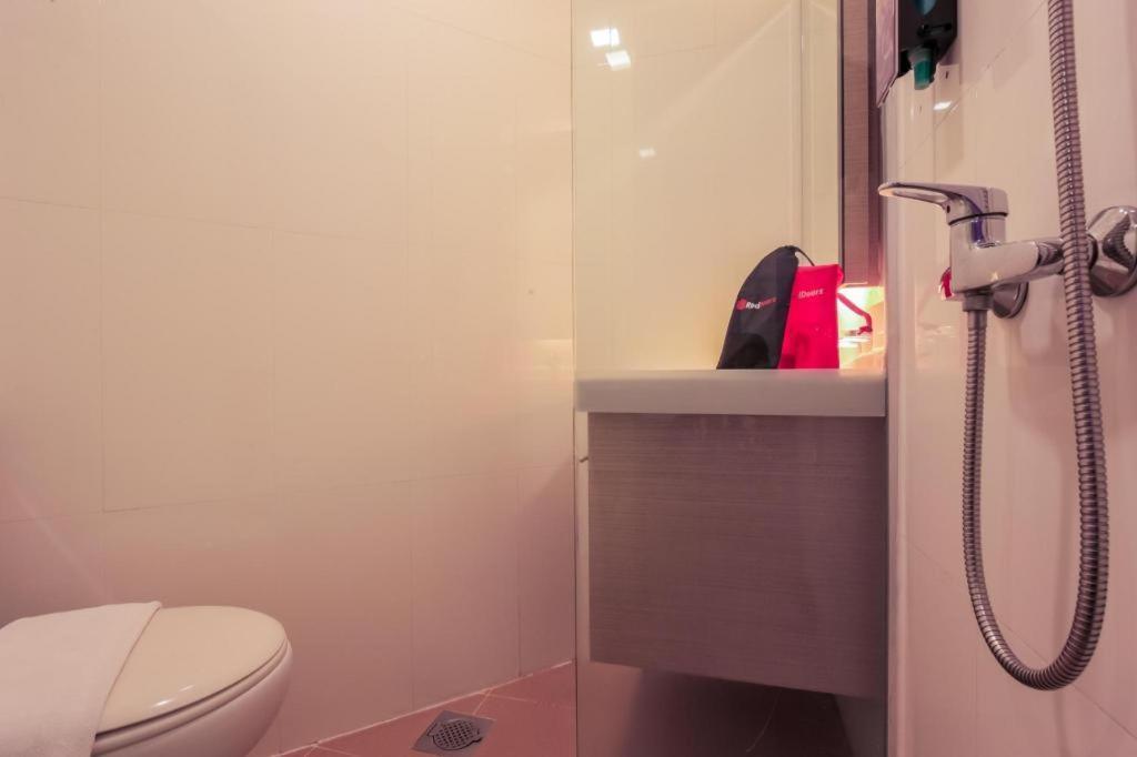 Reddoorz Premium @ Balestier 3*