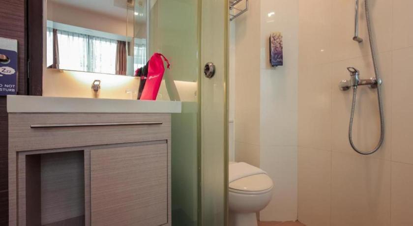Reddoorz Premium @ Balestier