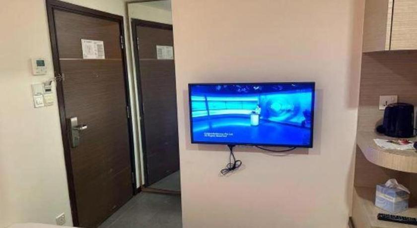 Hotel Reddoorz Premium @ Balestier