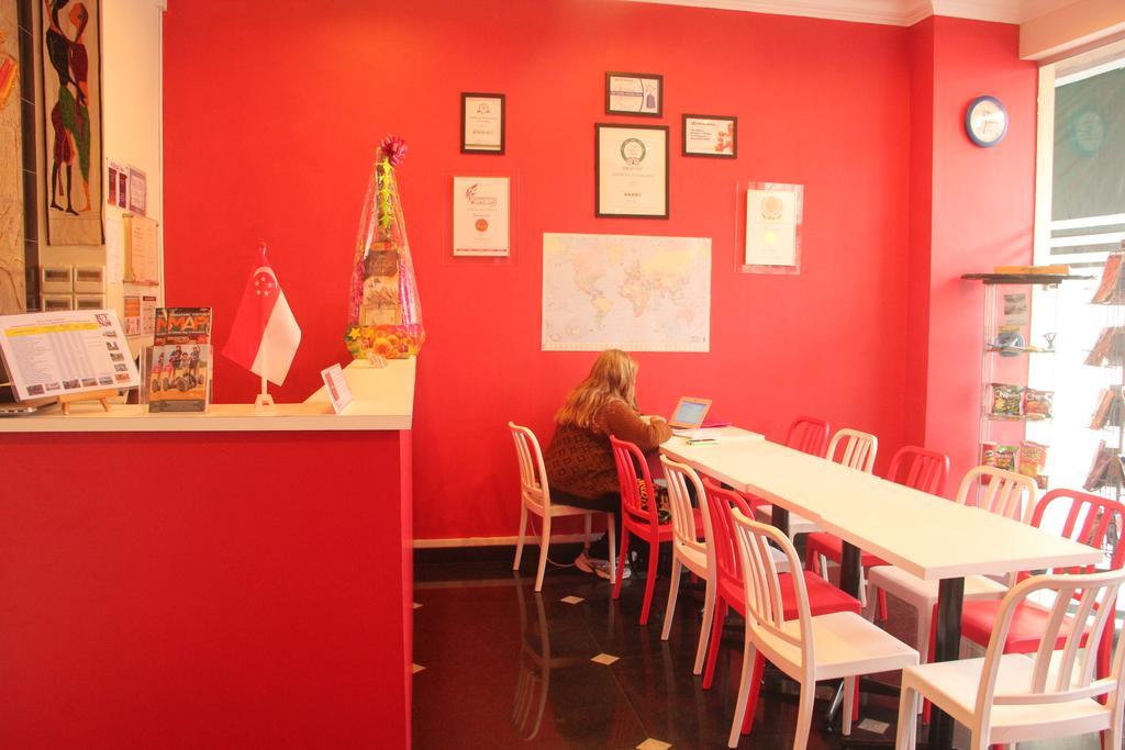 Hostel Mitraa