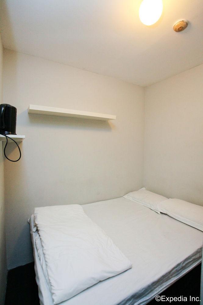 Cube Family Boutique Capsule At Chinatown Capsule hotel Singapore