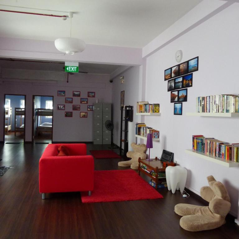 Hostel Gusti