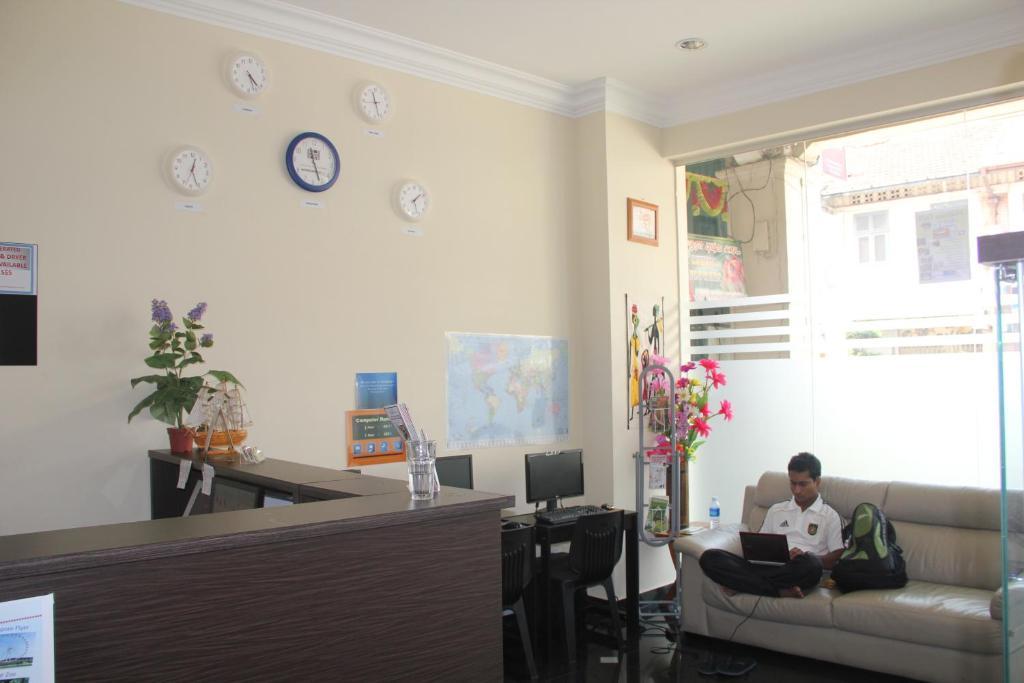 Hostel Mitraa