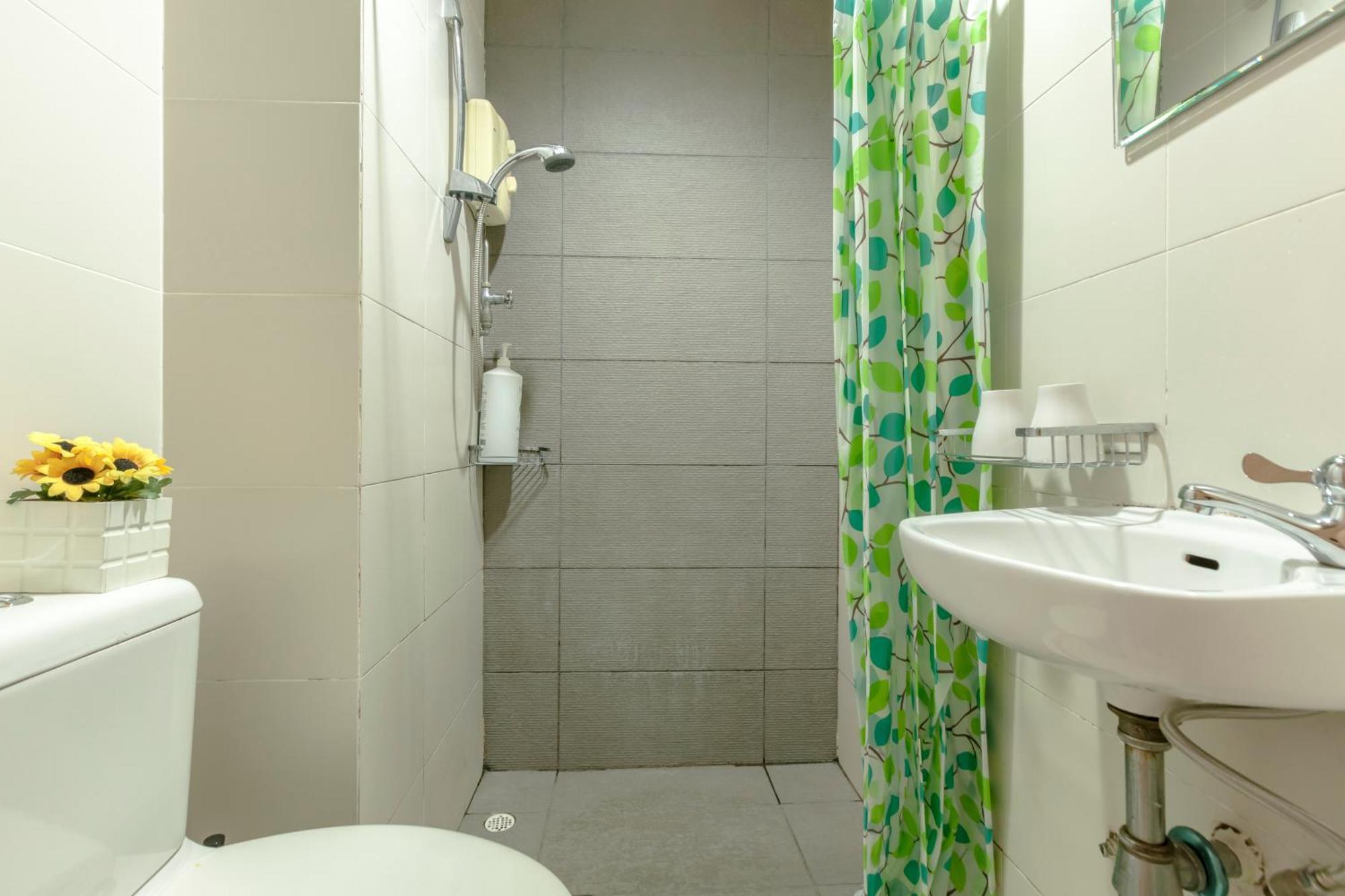 Hostel Rangoon Singapore