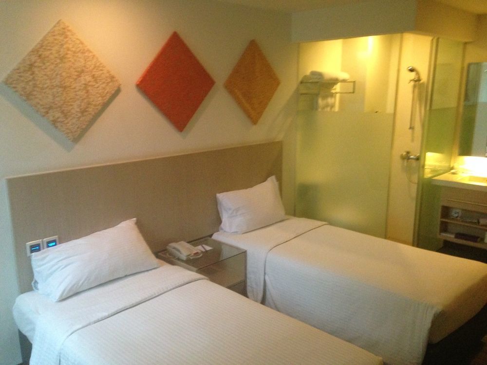Hotel Aqueen Balestier 3*