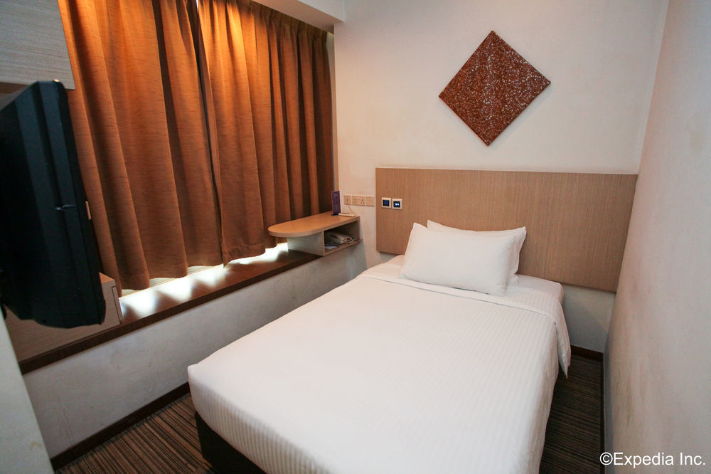 Hotel Aqueen Balestier 3*